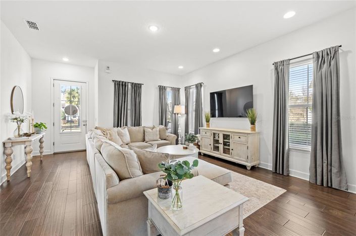 Image No.2-3 Bed House for sale