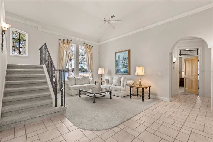 Image No.13-4 Bed House for sale