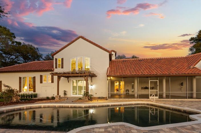 Image No.50-4 Bed House for sale