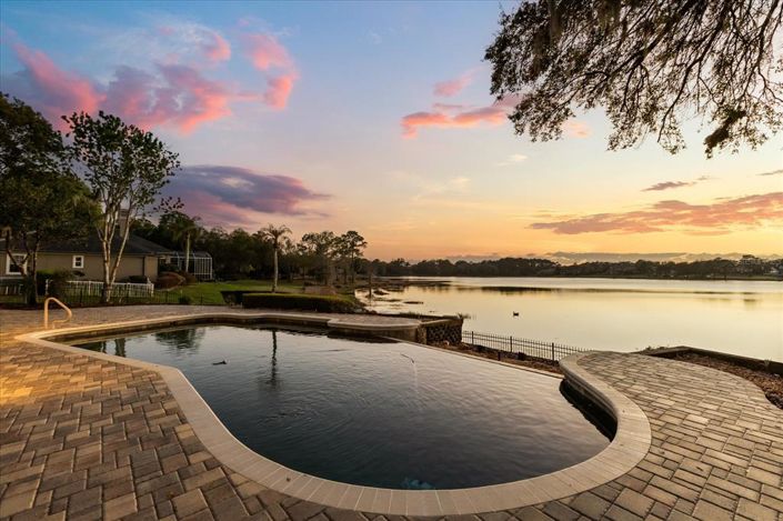 Image No.51-4 Bed House for sale