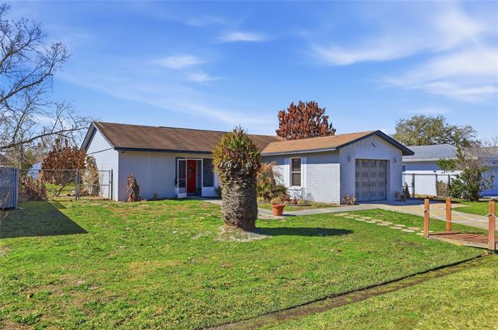 Image No.6-2 Bed House for sale