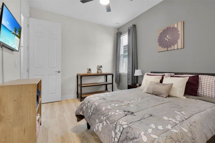 Image No.31-5 Bed House for sale