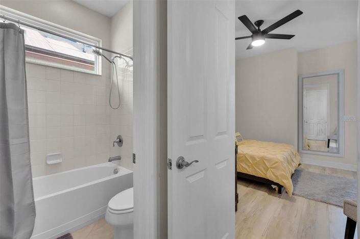 Image No.32-5 Bed House for sale