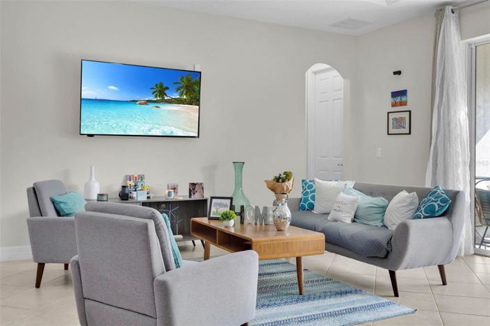 Image No.5-5 Bed House for sale