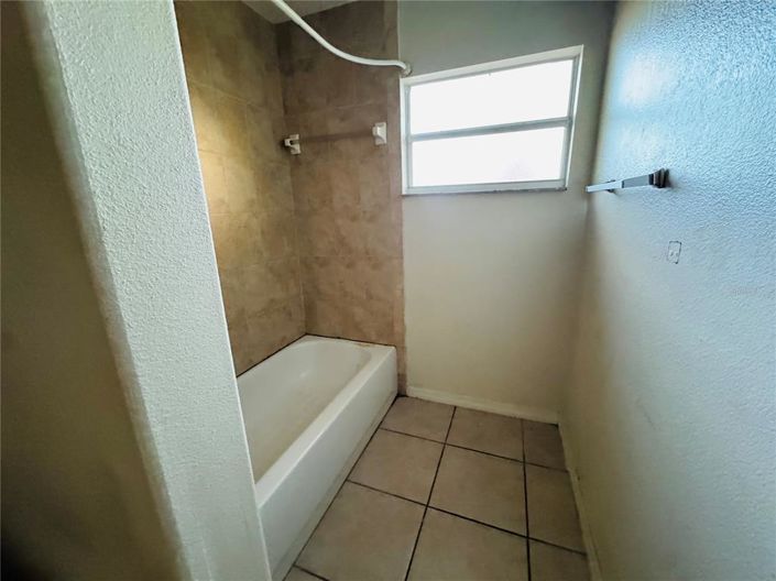 Image No.10-Maison de 4 chambres à vendre à Saint John