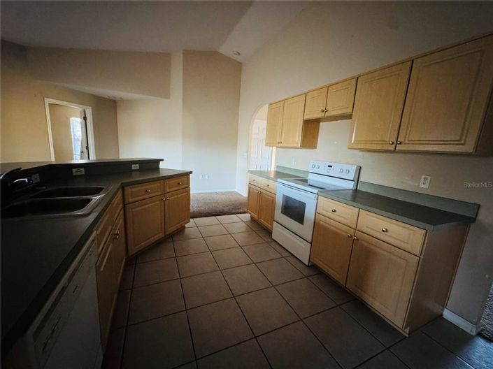 Image No.6-Maison de 4 chambres à vendre à Saint John