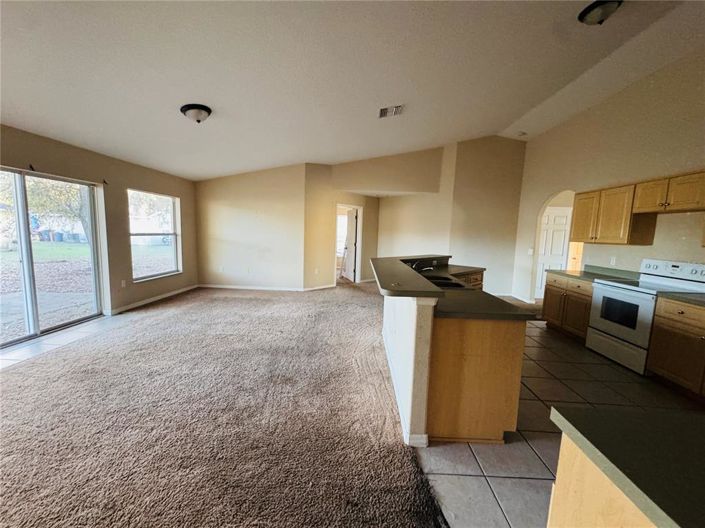 Image No.8-Maison de 4 chambres à vendre à Saint John