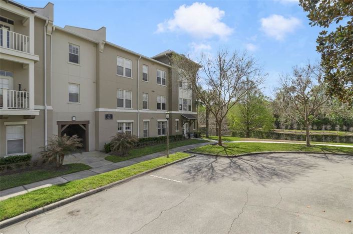 Image No.2-Appartement de 3 chambres à vendre à Saint John