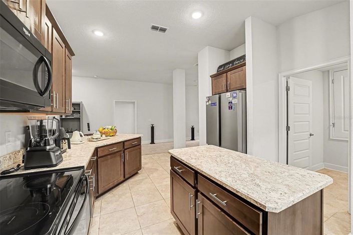 Image No.9-Maison de 4 chambres à vendre à Saint John