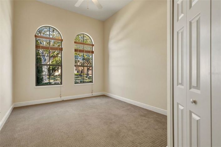 Image No.11-4 Bed House for sale