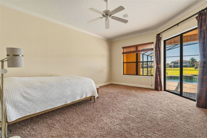 Image No.21-4 Bed House for sale