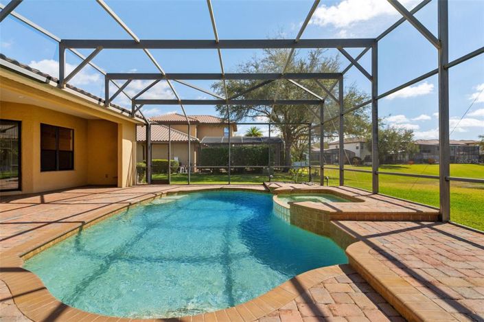 Image No.34-4 Bed House for sale