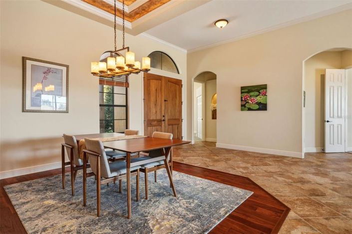 Image No.8-4 Bed House for sale