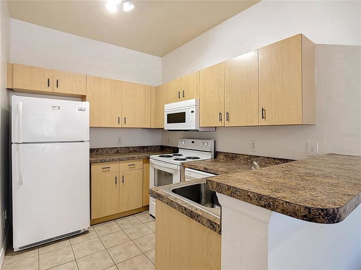 Image No.10-2 Bed Apartment for sale