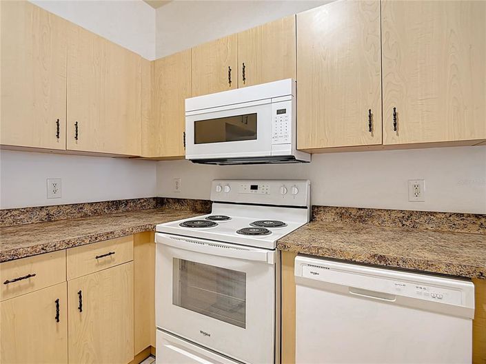 Image No.11-2 Bed Apartment for sale