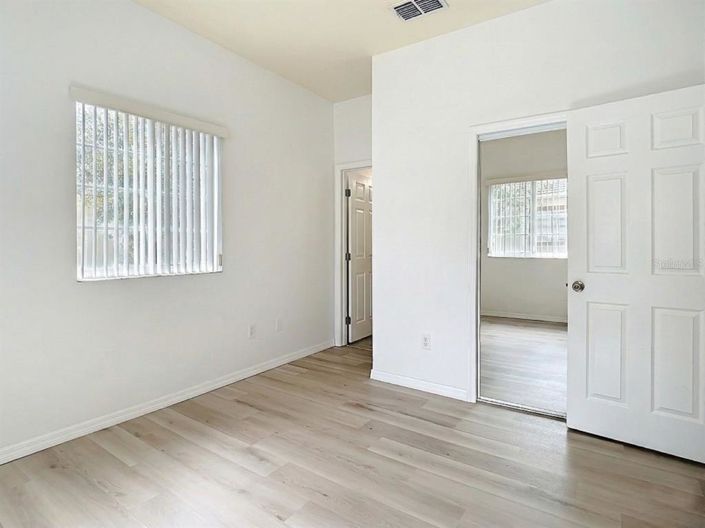 Image No.22-2 Bed Apartment for sale