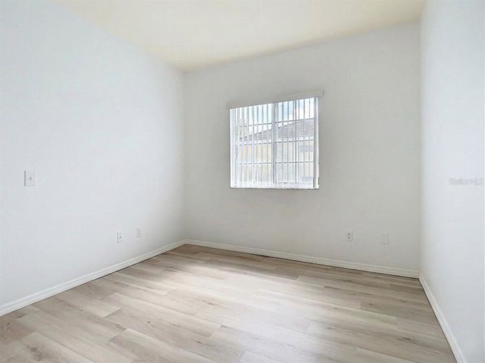 Image No.25-2 Bed Apartment for sale