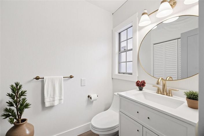 Image No.16-5 Bed House for sale