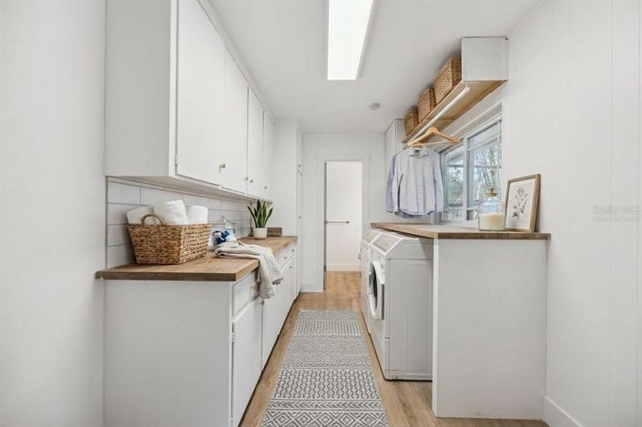 Image No.24-5 Bed House for sale