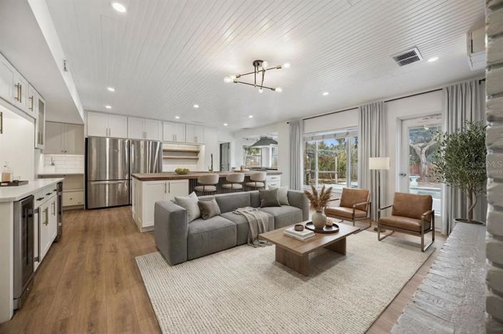 Image No.3-5 Bed House for sale