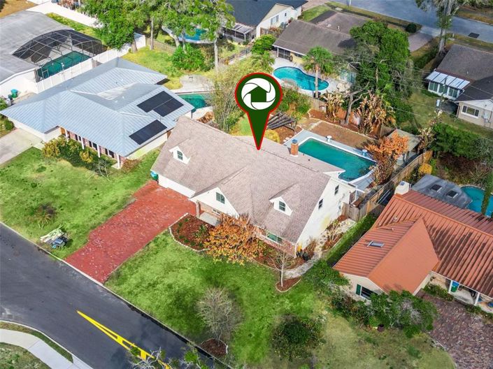 Image No.30-5 Bed House for sale