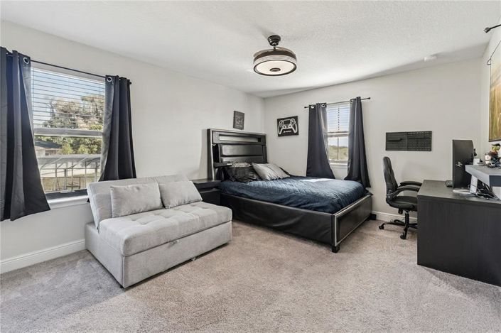 Image No.2-Maison de 5 chambres à vendre à Saint John