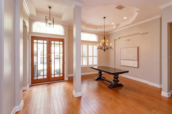 Image No.2-4 Bed House for sale