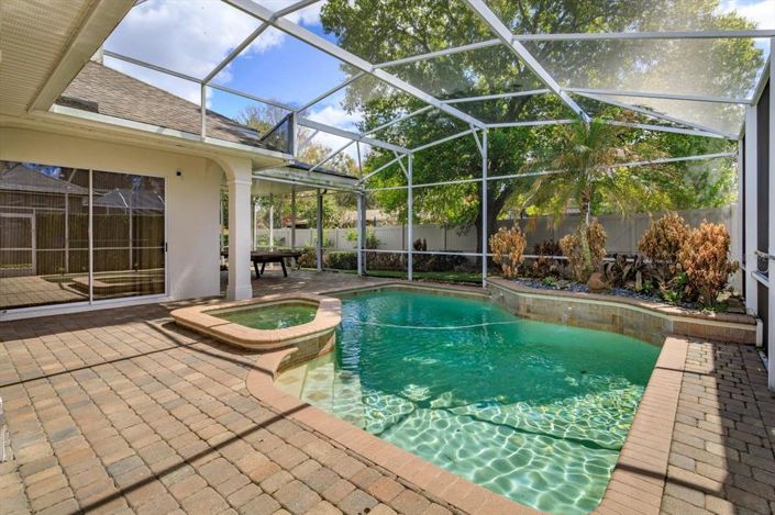 Image No.34-4 Bed House for sale