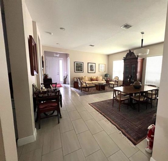 Image No.11-4 Bed House for sale