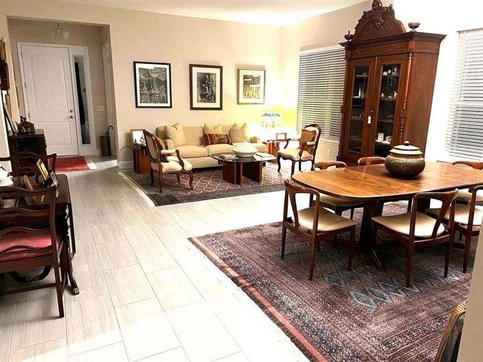 Image No.3-4 Bed House for sale