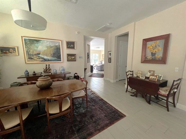 Image No.9-4 Bed House for sale