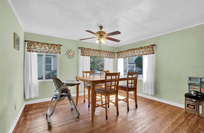 Image No.12-4 Bed House for sale