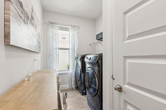 Image No.19-4 Bed House for sale