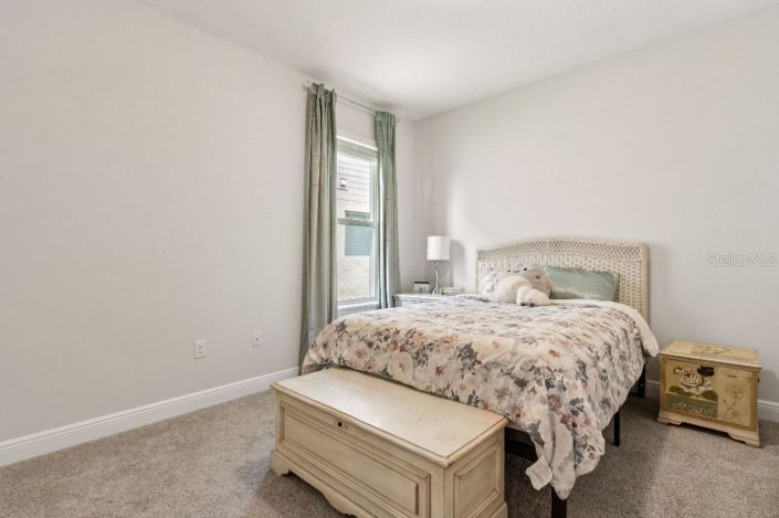 Image No.25-4 Bed House for sale