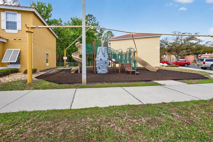 Image No.12-Maison de ville de 3 chambres à vendre à Saint John