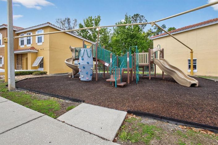 Image No.13-Maison de ville de 3 chambres à vendre à Saint John