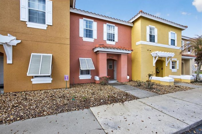 Image No.2-Maison de ville de 3 chambres à vendre à Saint John