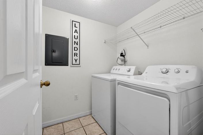 Image No.28-3 Bed Townhouse for sale