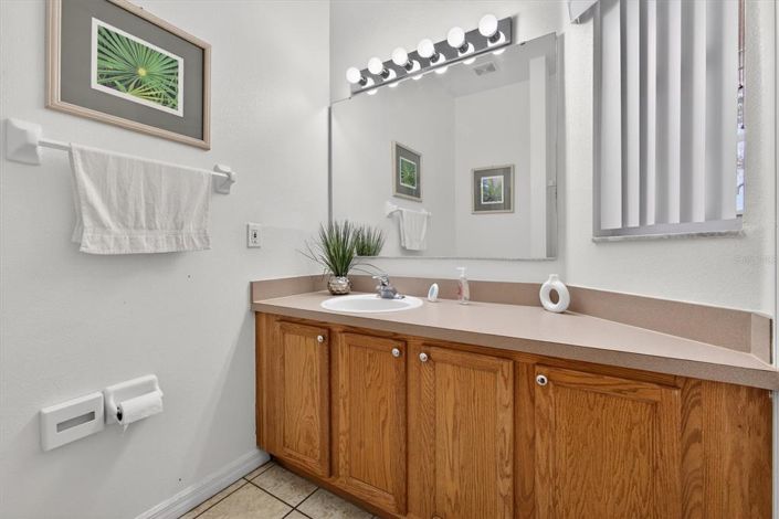 Image No.29-Maison de ville de 3 chambres à vendre à Saint John