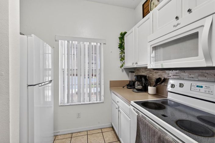 Image No.45-3 Bed Townhouse for sale