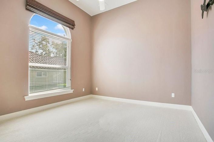 Image No.24-4 Bed House for sale