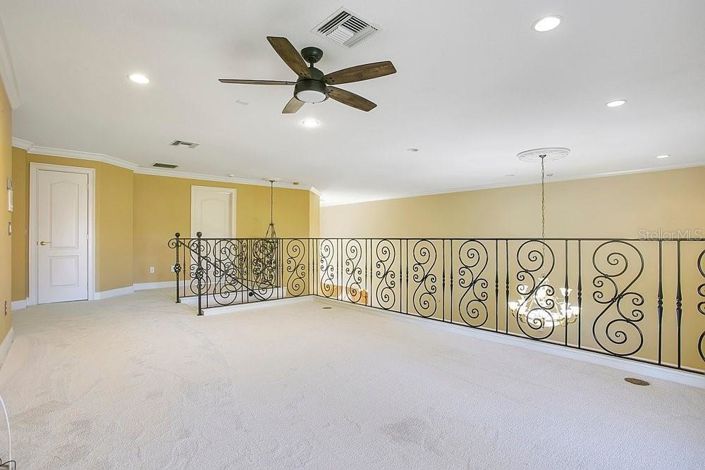 Image No.26-4 Bed House for sale