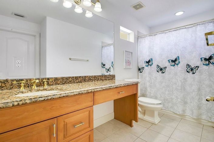 Image No.32-4 Bed House for sale