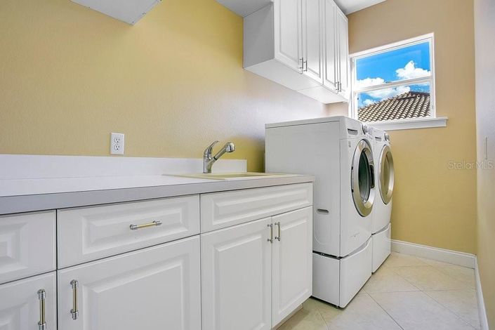 Image No.36-4 Bed House for sale