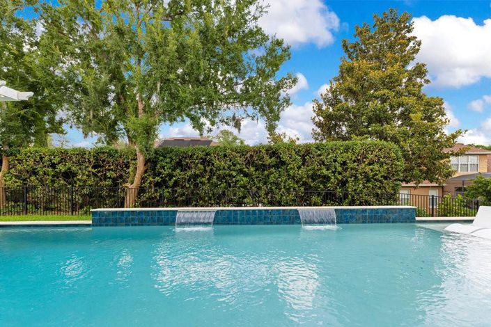 Image No.44-4 Bed House for sale