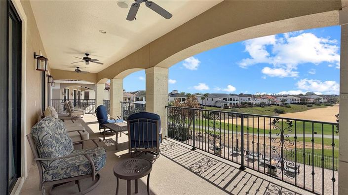 Image No.40-5 Bed House for sale