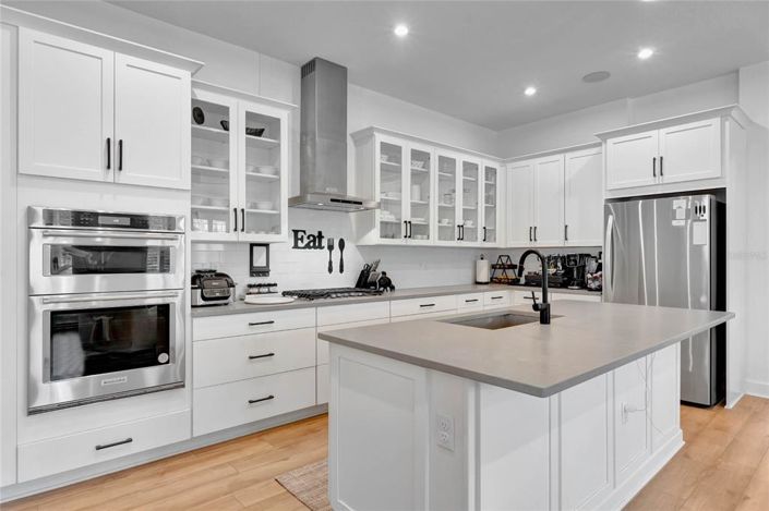 Image No.5-5 Bed House for sale