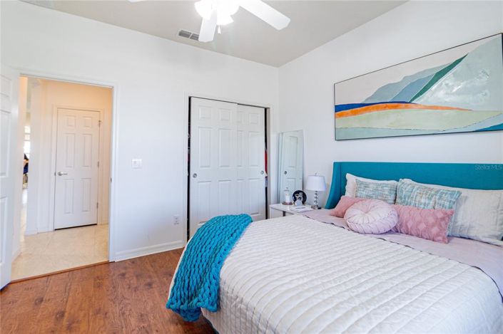 Image No.35-3 Bed House for sale