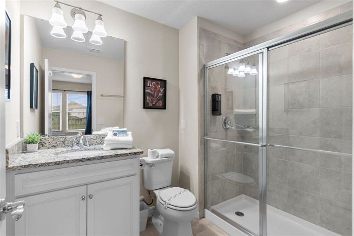 Image No.17-5 Bed House for sale