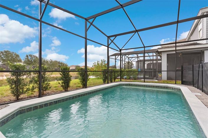 Image No.24-5 Bed House for sale